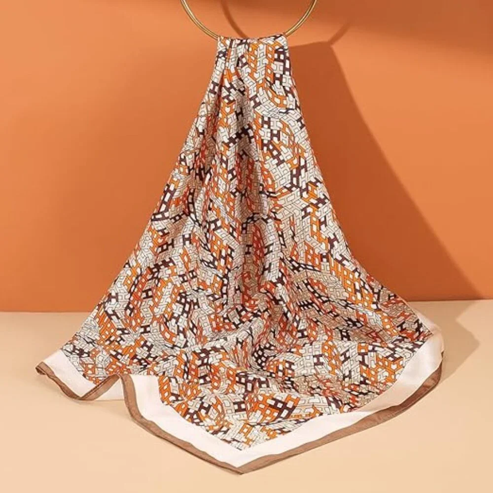100% Mulberry Twill Silk Scarf -Timeless Square 35.4”x35.4” (90×90‎ cm)